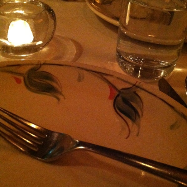 Photo taken at Table Fifty-Two by Roger F. F. on 12/30/2012