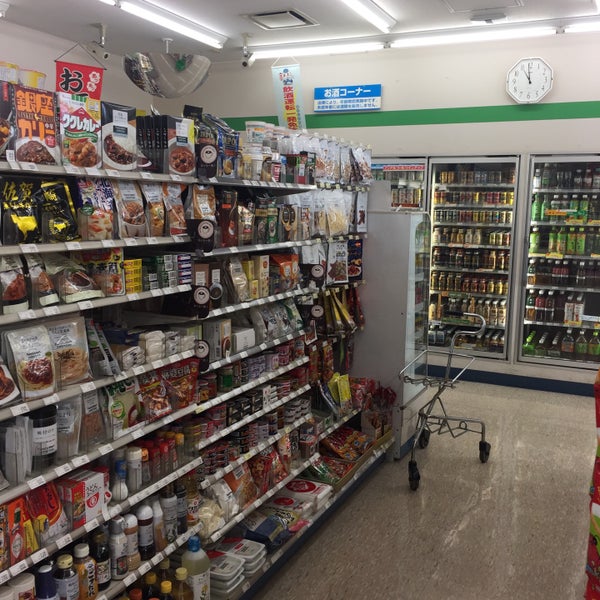 ファミリーマート 博多駅南2丁目店 福岡市 福岡県