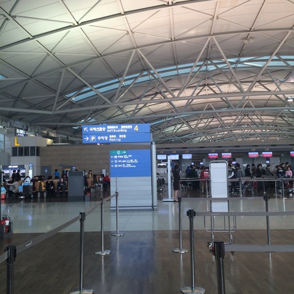 Foto tirada no(a) Aeroporto Internacional de Incheon (ICN) por Young Jun K. 📸 em 4/10/2015