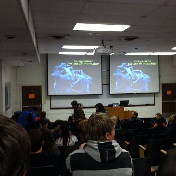 Photos at Earth and Science Building University of