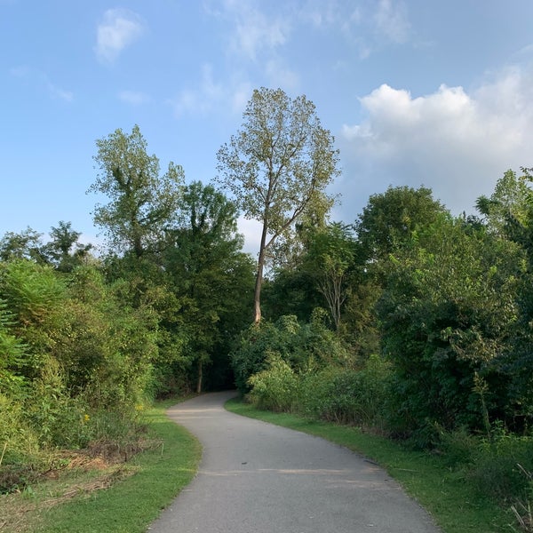 White Bridge Road Trailhead Richland Creek Greenway 1 tip