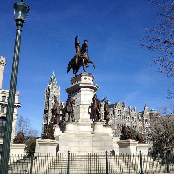 Photos at Washington Statue Monument / Landmark in Richmond