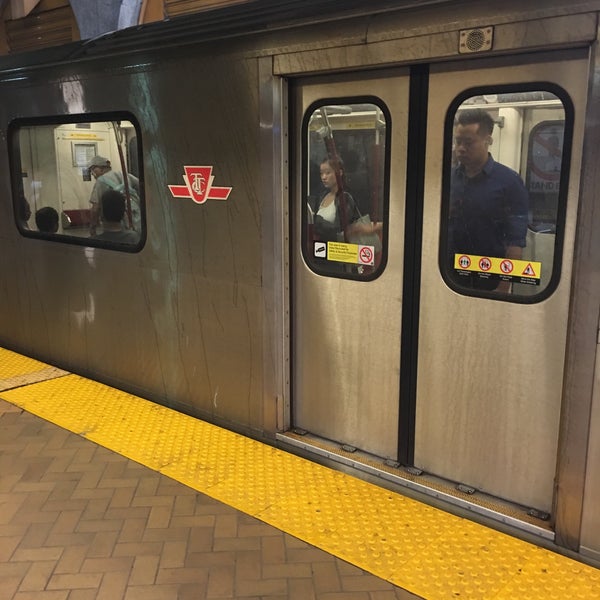 Lawrence West Subway Station EnglemountLawrence Toronto, ON