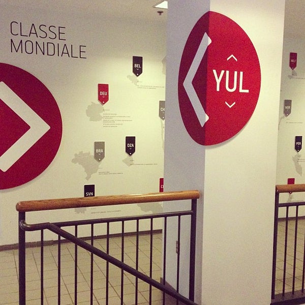 12/18/2012에 Fred R.님이 UQAM | Université du Québec à Montréal에서 찍은 사진