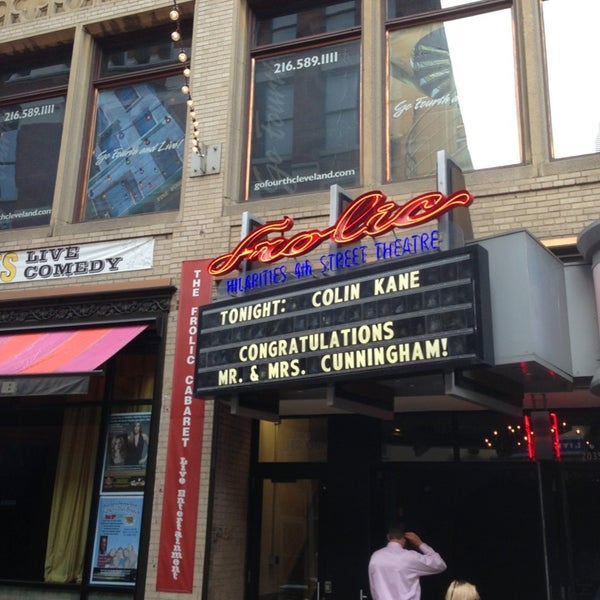 5/26/2013にSam N.がHilarities 4th Street Theatreで撮った写真