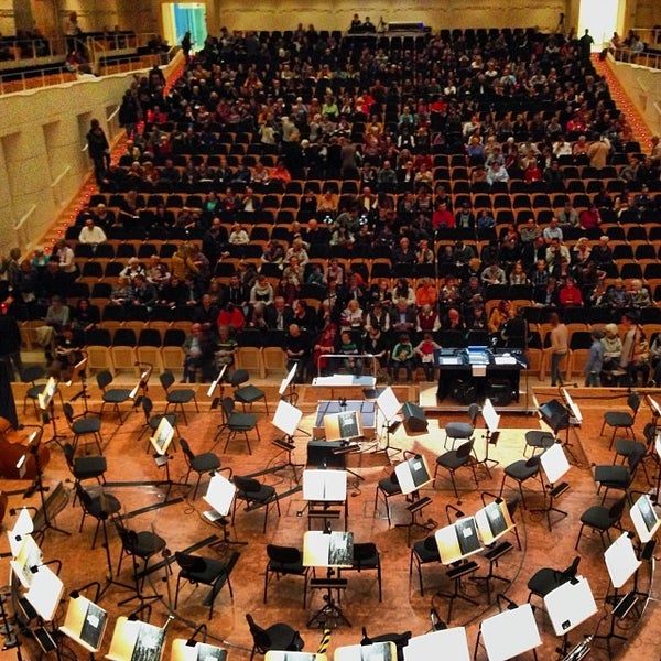 11/4/2013 tarihinde Christoph M.ziyaretçi tarafından Konzerthaus Dortmund'de çekilen fotoğraf