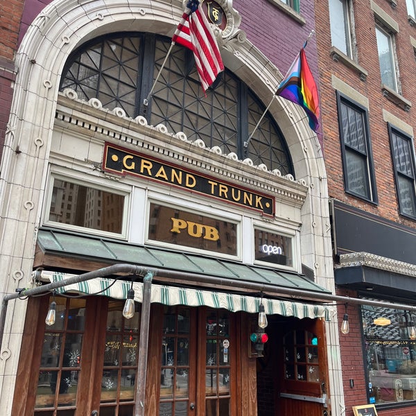 Grand Trunk Pub Downtown Detroit 133 tips from 5833 visitors