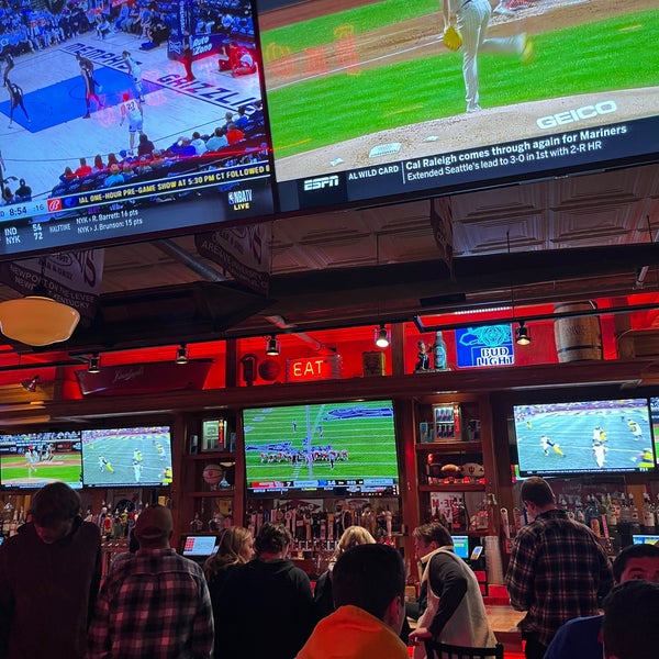 Brothers Bar & Grill Bloomington, IN