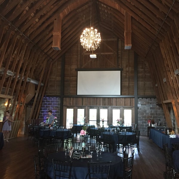Brickyard Barn Inn And Catering 4020 Nw 25th St