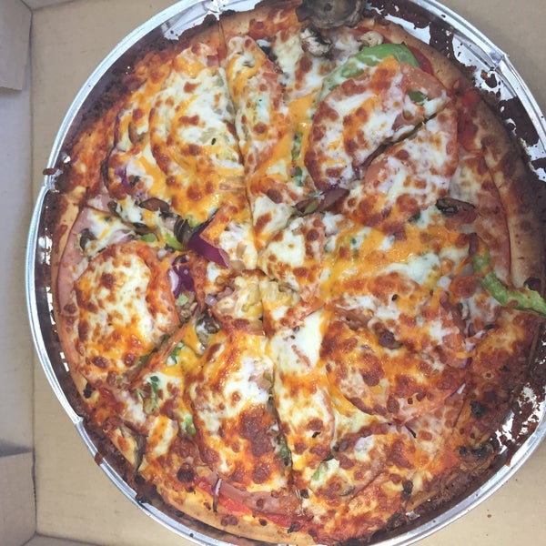 Pepperoni Cafe Pizzeria in Newton