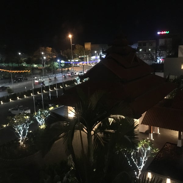 12/30/2018에 Zaymon C.님이 Hilton Mandalay에서 찍은 사진