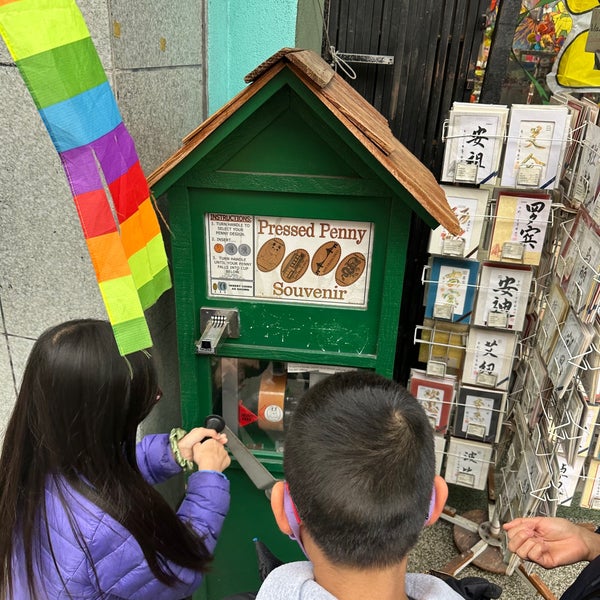 Chinatown Kite Shop Chinatown 7 tips from 324 visitors