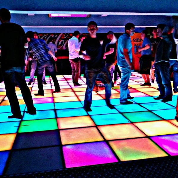Boite De Nuit Prague 5 Etages 5 Floor Dance Club Prague | Viewfloor.co