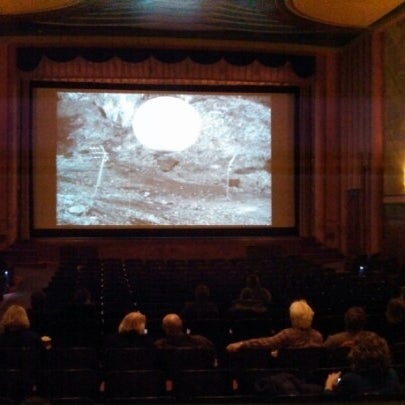 12/1/2012 tarihinde Don A.ziyaretçi tarafından Campus Theatre'de çekilen fotoğraf