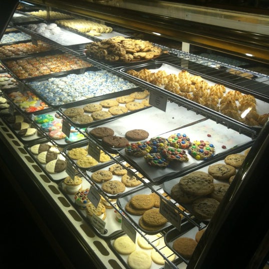 Das Foto wurde bei Rick&#39;s Bakery von Justin C. am 11/30/2012 aufgenommen