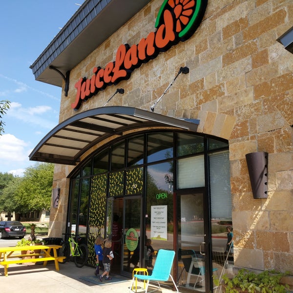 JuiceLand Vegan and Vegetarian Restaurant in Austin