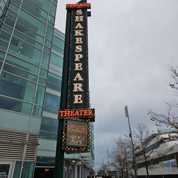 Foto tirada no(a) Chicago Shakespeare Theater por Job K. em 11/21/2023