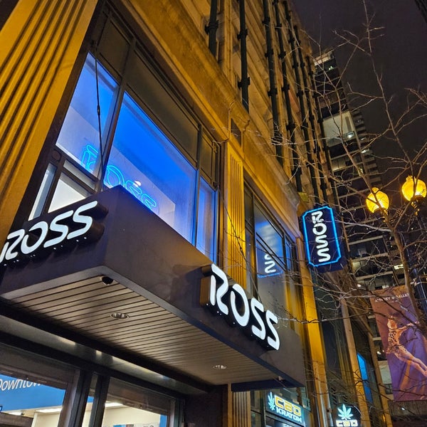 Ross Dress for Less Clothing Store in Chicago