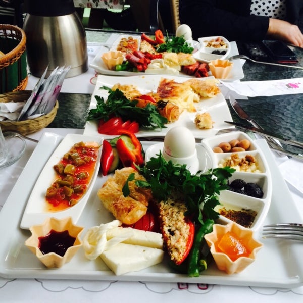 Tatlı Şeyler Butik Pasta ve Organizasyon Konyaaltı, Antalya�da