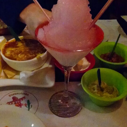 รูปภาพถ่ายที่ Guadalajara Mexican Food โดย Victor P. เมื่อ 9/20/2014