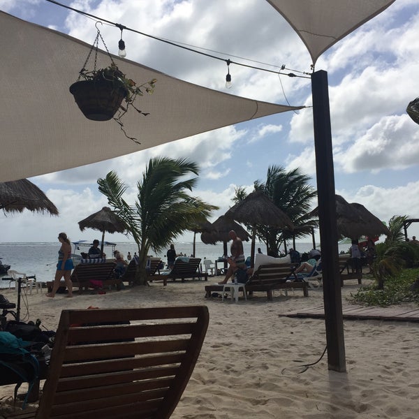 12/31/2015 tarihinde Erick B.ziyaretçi tarafından Yaya Beach Club'de çekilen fotoğraf