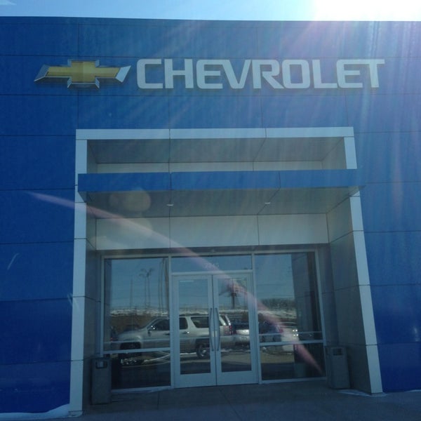 3/17/2013에 Tim B.님이 Bergstrom Chevrolet Cadillac of Appleton에서 찍은 사진