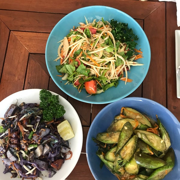 9/5/2018 tarihinde Blossom K.ziyaretçi tarafından Anchan Vegetarian Restaurant'de çekilen fotoğraf