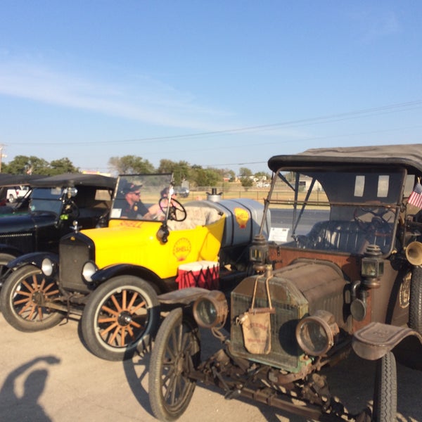 Griffith Ford, Inc. Car Dealership in Uvalde
