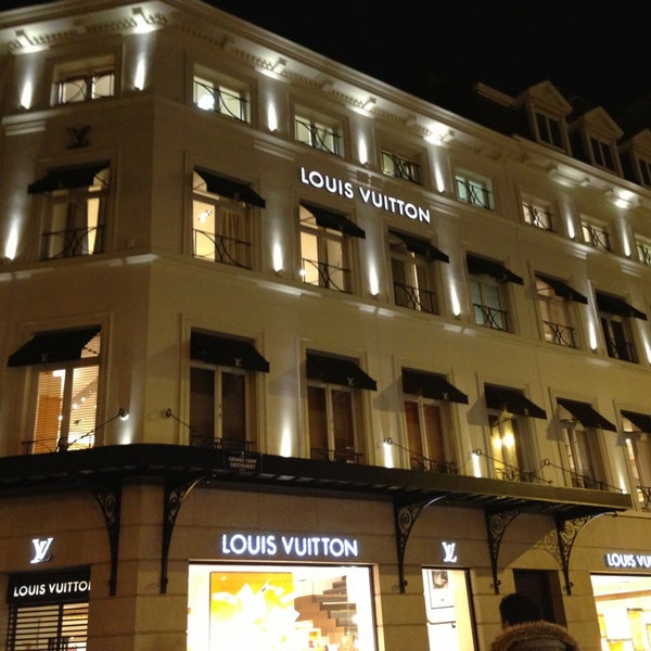 Louis - Boutique Brussels