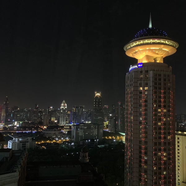 Photo taken at Shanghai Marriott Hotel City Centre by Peraux B. on 5/4/2019