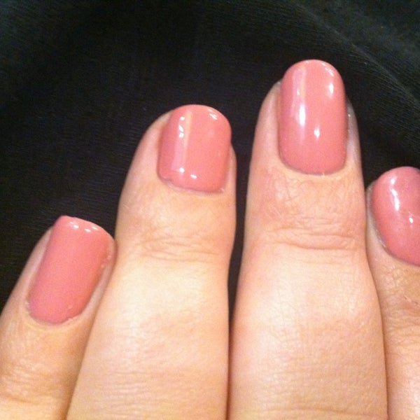 Deluxe Nail Spa - Central Omaha - Omaha, NE