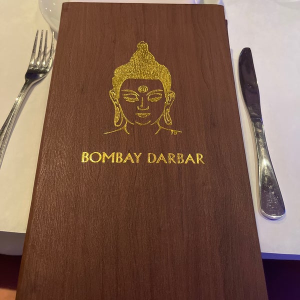 รูปภาพถ่ายที่ Bombay Darbar โดย Rey เมื่อ 6/28/2021