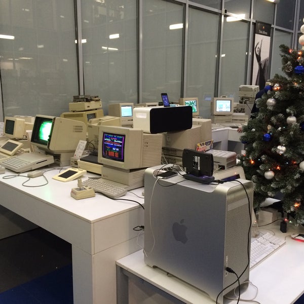 Снимок сделан в Moscow Apple Museum пользователем Олег Д. 1/10/2016