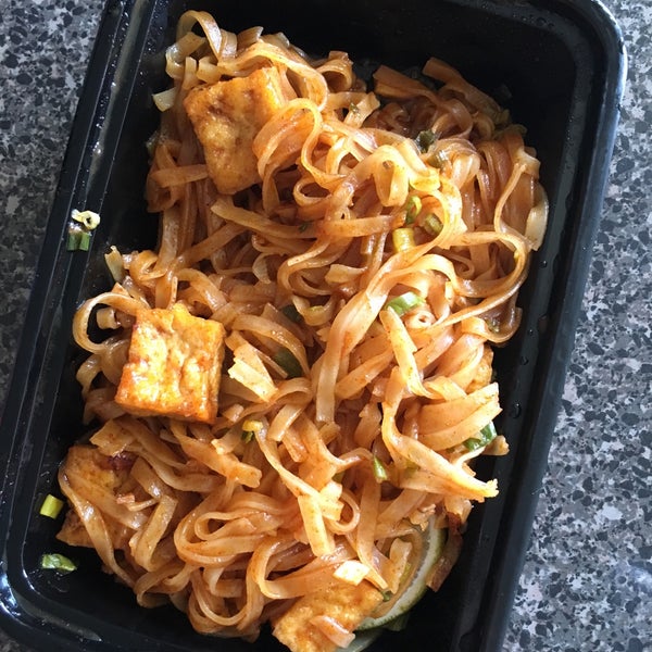 Pad thai - one of the worst. Definitely don't recommend.