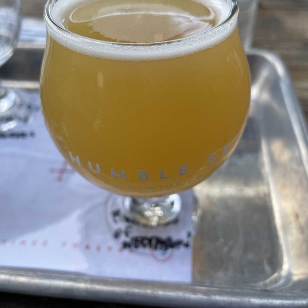 Photo taken at Humble Sea Brewing Co. by Till on 8/2/2022