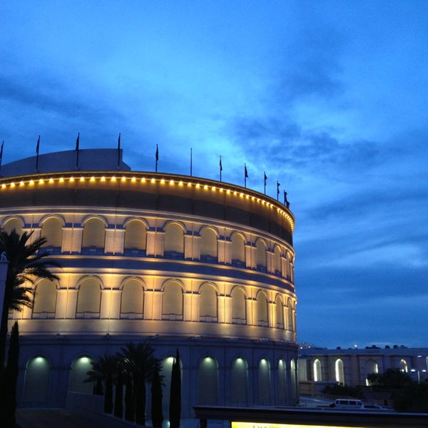 List 105+ Pictures the colosseum at caesars palace photos Superb