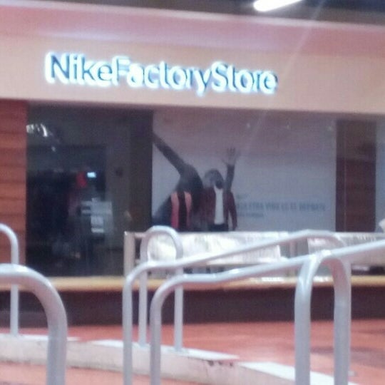 Nike Factory Store - Multiplaza Aragón