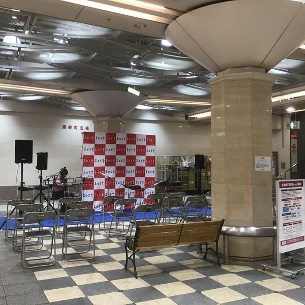 ゼスト御池 御幸町広場 - 30人の訪問者