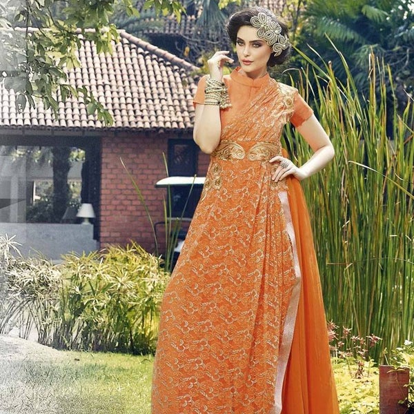 mirraw gowns