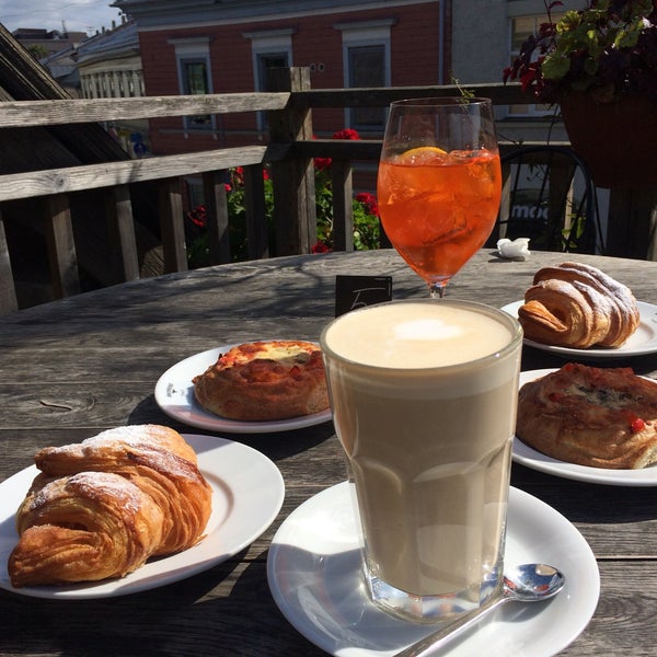 Foto diambil di BOULANGERIE oleh Elīna J. pada 7/15/2017