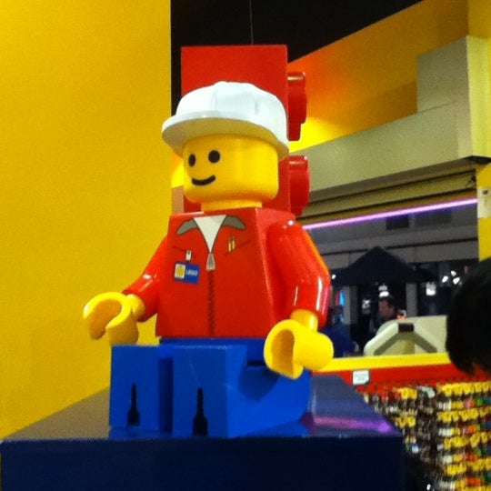 Photo taken at LEGOLAND Discovery Center Dallas/Ft Worth by Samantha G. on 12/17/2012