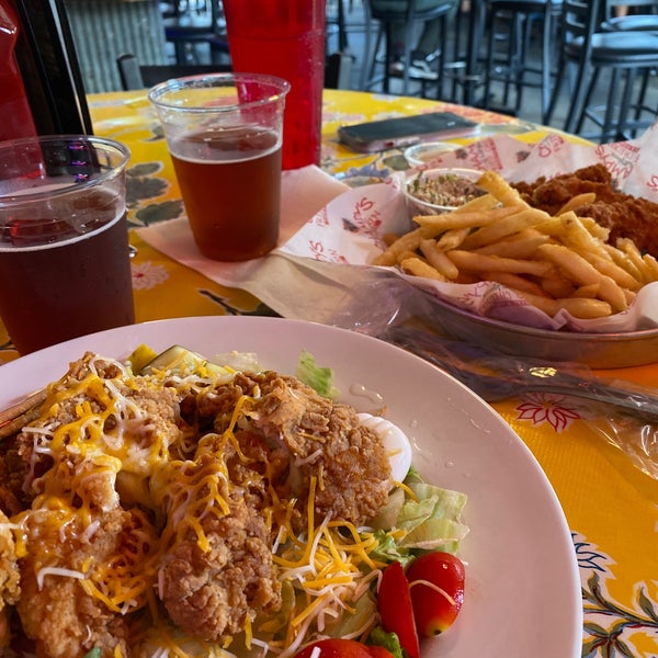 Photos at Champy's Famous Fried Chicken Martin Luther King 85 tips