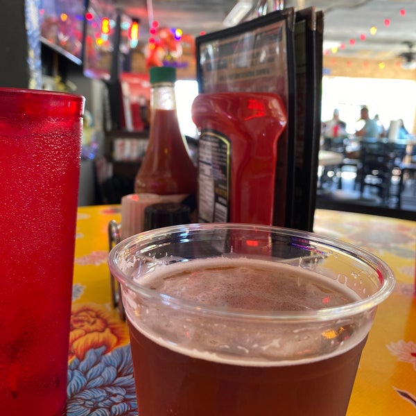 Photos at Champy's Famous Fried Chicken Martin Luther King 85 tips