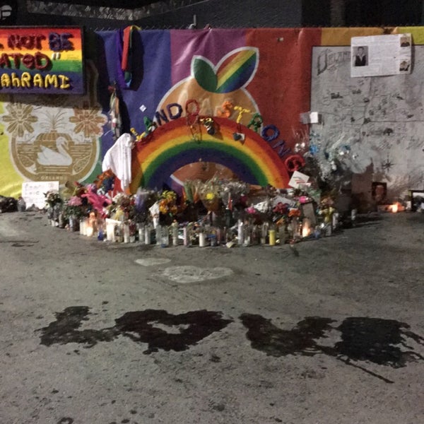 Photo taken at Pulse Orlando by Savinienn on 1/20/2017