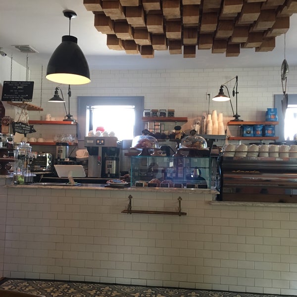 6/7/2016にLaura L.がCommonWealth Coffeehouse &amp; Bakeryで撮った写真