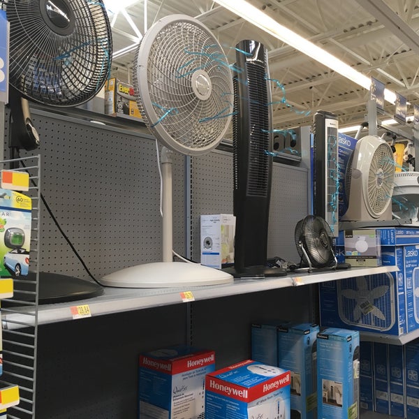 Walmart Big Box Store in Spring Branch