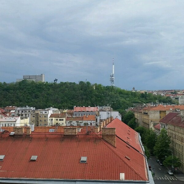 5/14/2017 tarihinde Jan Č.ziyaretçi tarafından Kooperativa pojišťovna HQ'de çekilen fotoğraf