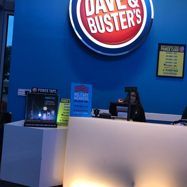 Photo taken at Dave &amp; Buster&#39;s by Ray H. on 12/19/2018