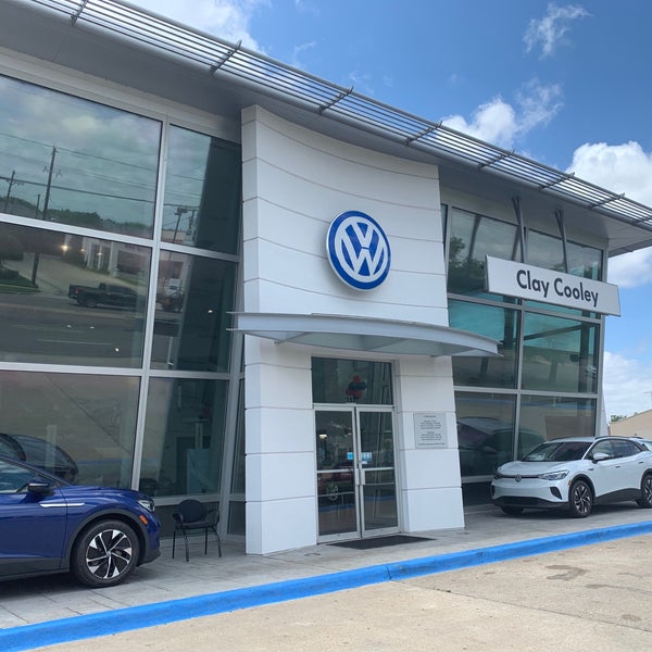Clay Cooley Volkswagen of Park Cities Car Dealership