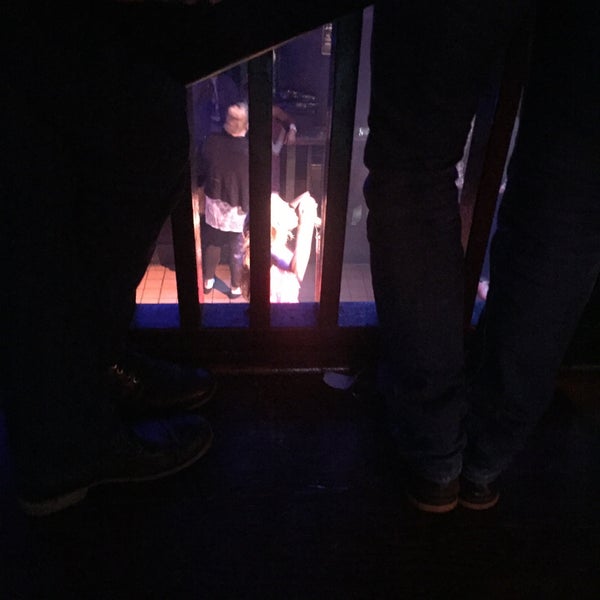 11/8/2015にJessica H.がBurkhart&#39;s Pubで撮った写真